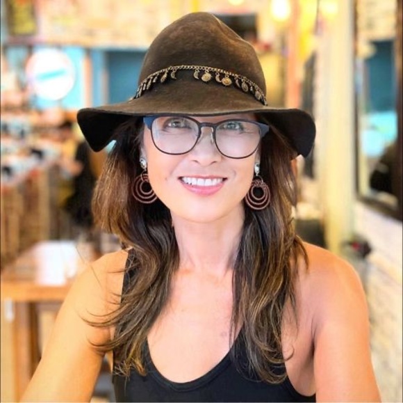 Meet your Posher, Peggy - Picture 1 of 1